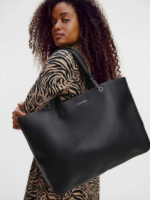 Шоппер Calvin Klein модель K60K608442_BAX Фото