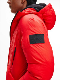 Пуховик Calvin Klein модель J30J319588_XCF Фото