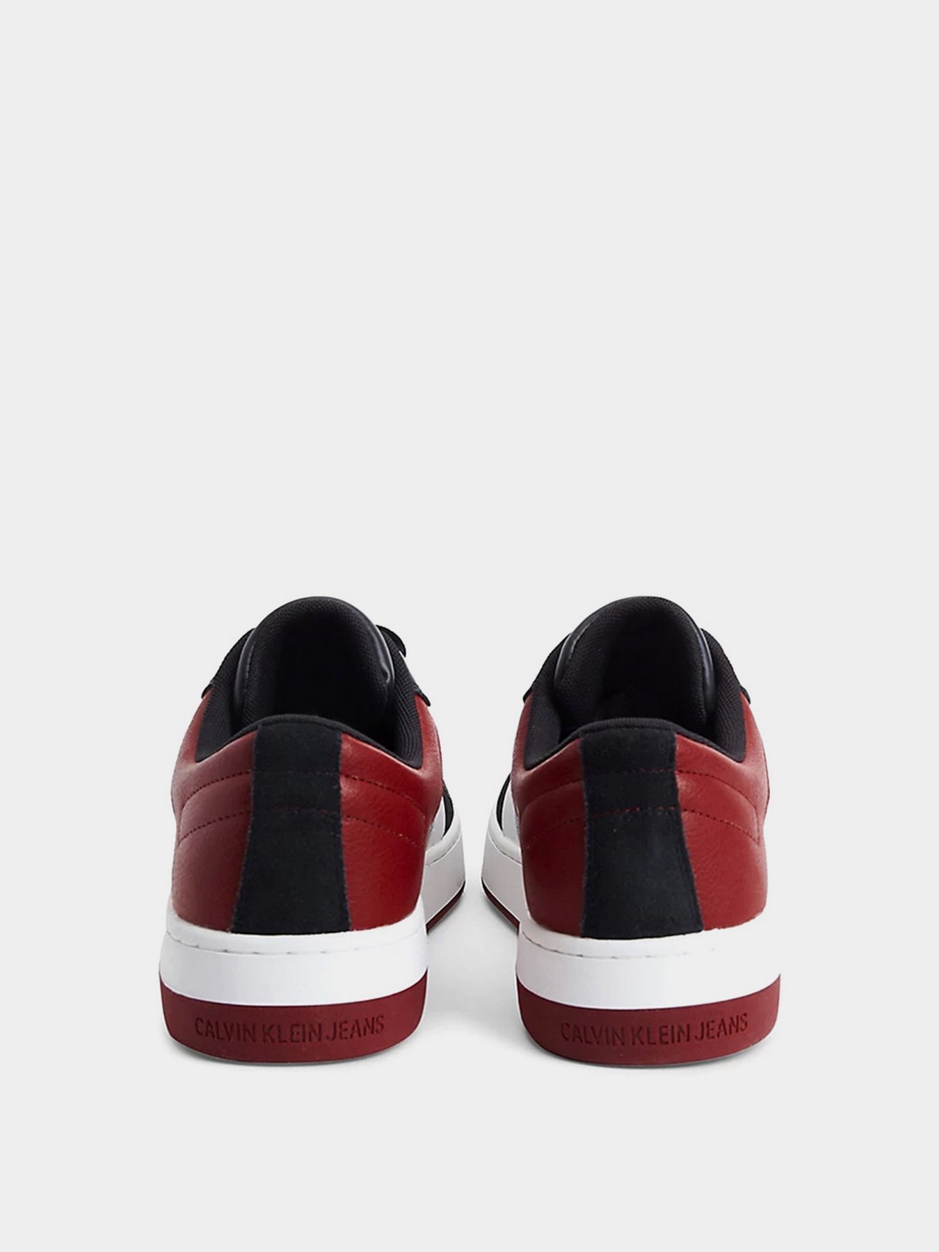 Кеди низькі Calvin Klein модель YM0YM00286-02U Фото