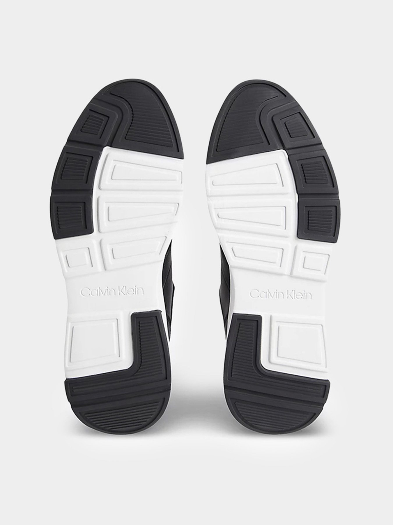 Кросівки повсякденні Calvin Klein Low Top Vegan Platform Trainers модель HM0HM00488-BAX Фото