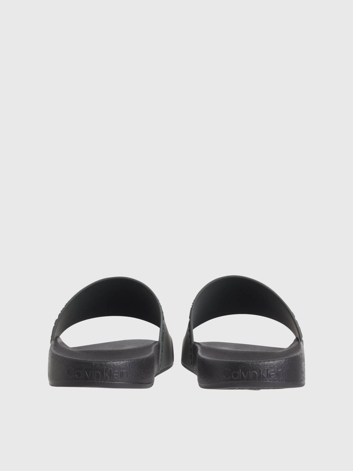 Шлепанцы Calvin Klein Pool Slide Rubber модель HM0HM00981-MRZ Фото