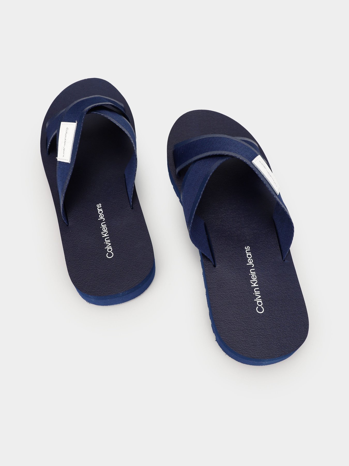 Шлепанцы Calvin Klein Crisscros Badge модель YM0YM00641-C7I Фото