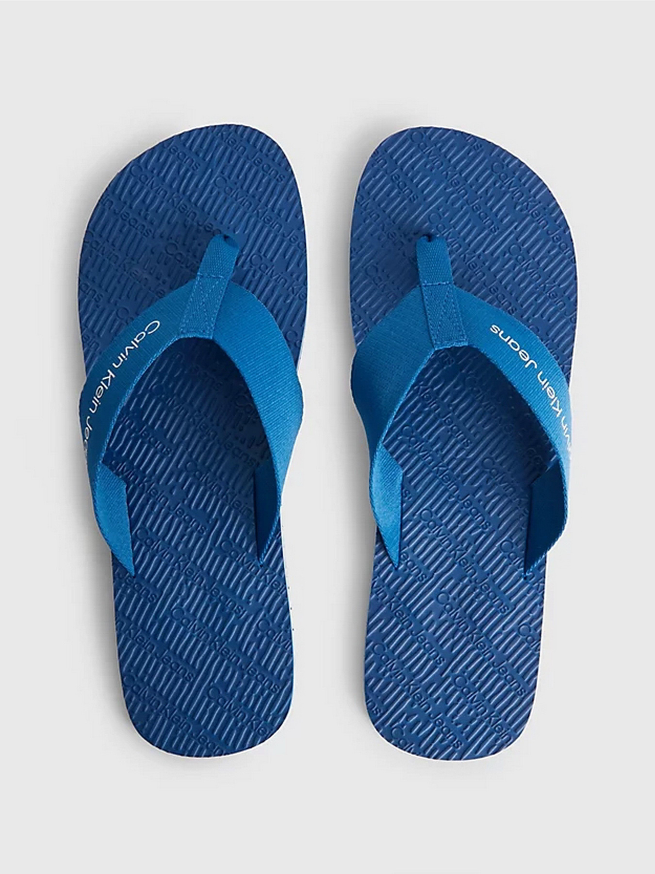 Вьетнамки Calvin Klein Beach Sandal Webbing модель YM0YM00658-CGD Вьетнамки Calvin Klein Beach Sandal Webbing модель YM0YM00658-CGD Фото