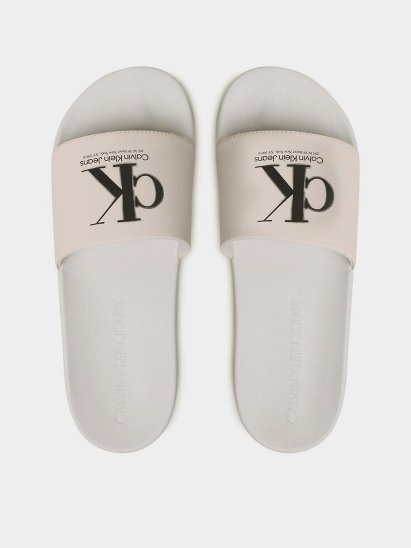 Шлепанцы Calvin Klein Slide Oversized Brand модель YM0YM00662-YBH Фото