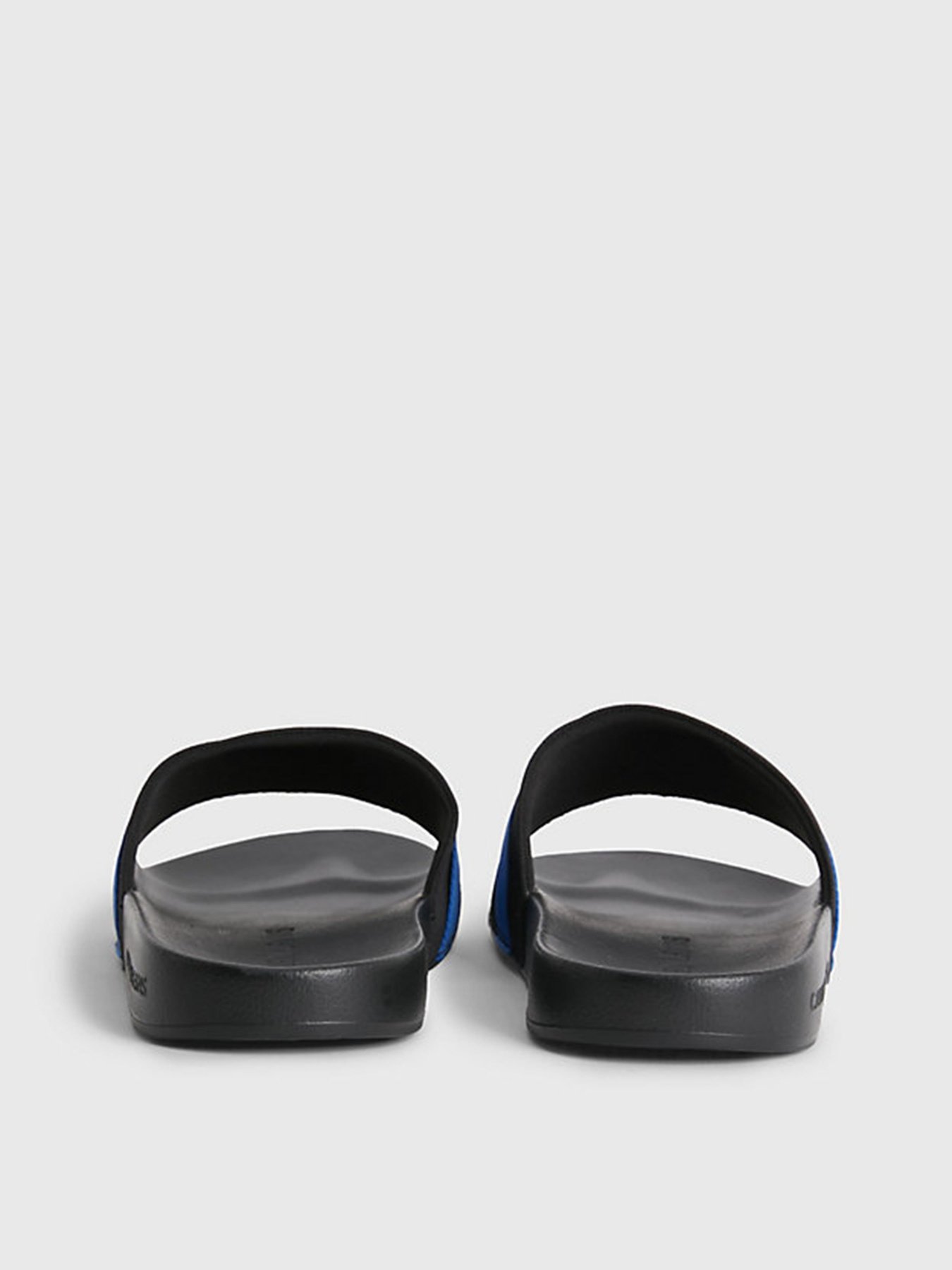 Шлепанцы Calvin Klein Slide Webbing модель YM0YM00663-0GP Фото