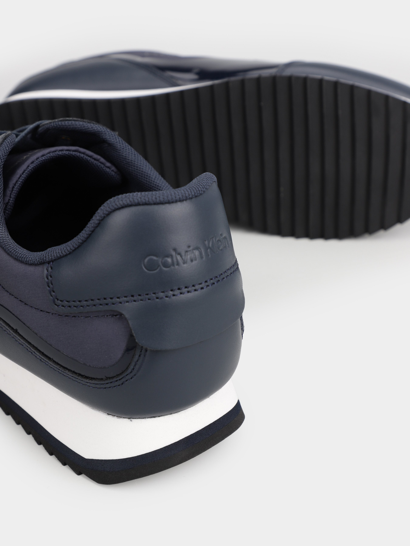 Кроссовки Calvin Klein Low Top Lace Up Heat Bond модель HM0HM00551-DW4 Фото