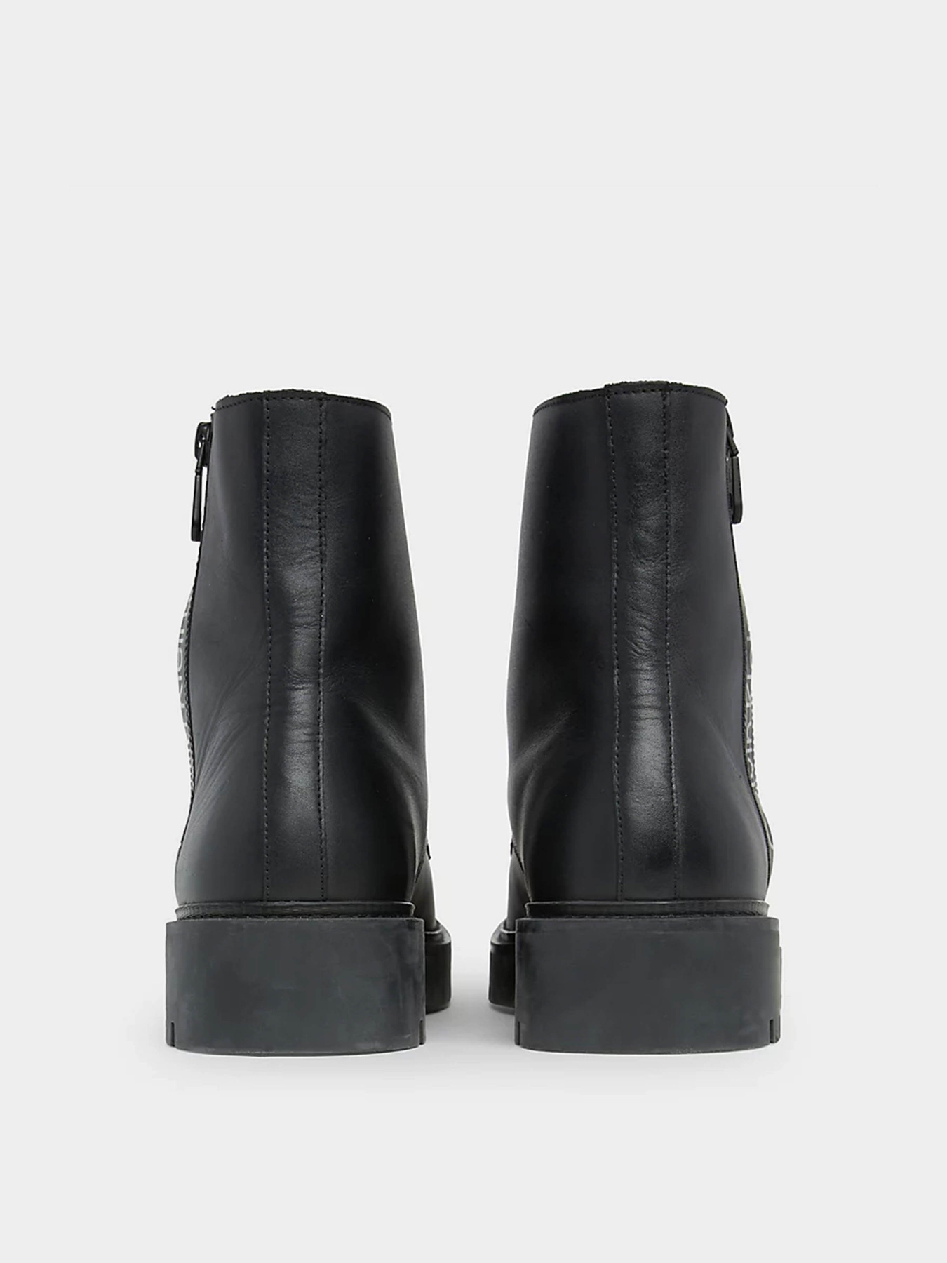 Черевики Calvin Klein Combat Mid Laceup Boot W Zip модель YM0YM00262-0GK Фото
