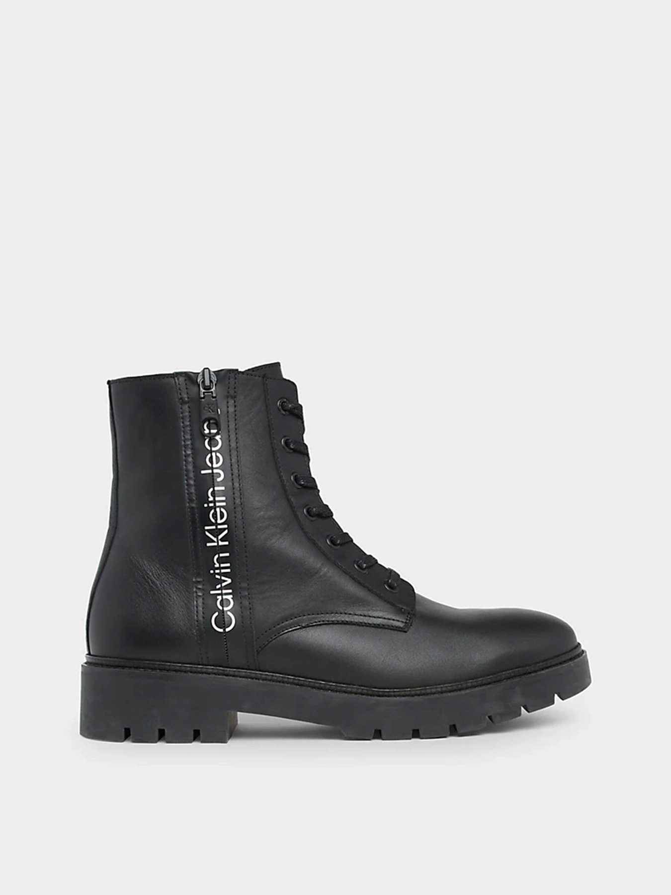Черевики Calvin Klein Combat Mid Laceup Boot W Zip модель YM0YM00262-0GK Фото