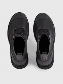 Черевики Calvin Klein Eva Laceup Boot Mid Ny модель YM0YM00833-BEH Фото