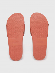 Шльопанці Calvin Klein Pool Slide Adj модель HM0HM01357-GOZ Фото