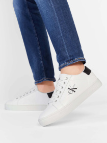 Кеди низькі Calvin Klein Classic Cupsole Laceup Low Lth модель YM0YM00491-YAF Фото