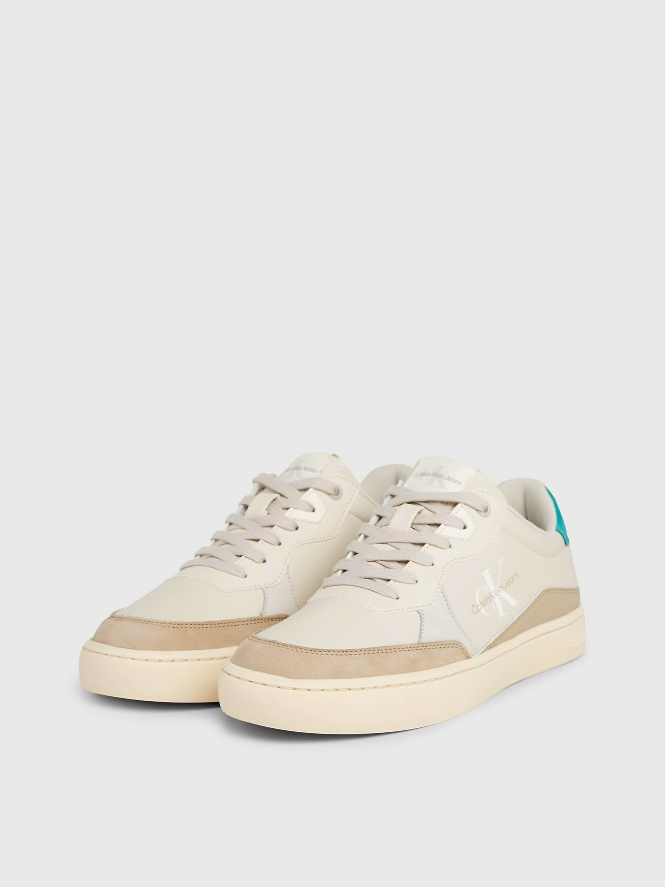 Кеды низкие Calvin Klein Classic Cupsole Low Lth Ml модель YM0YM00885-02Y Фото