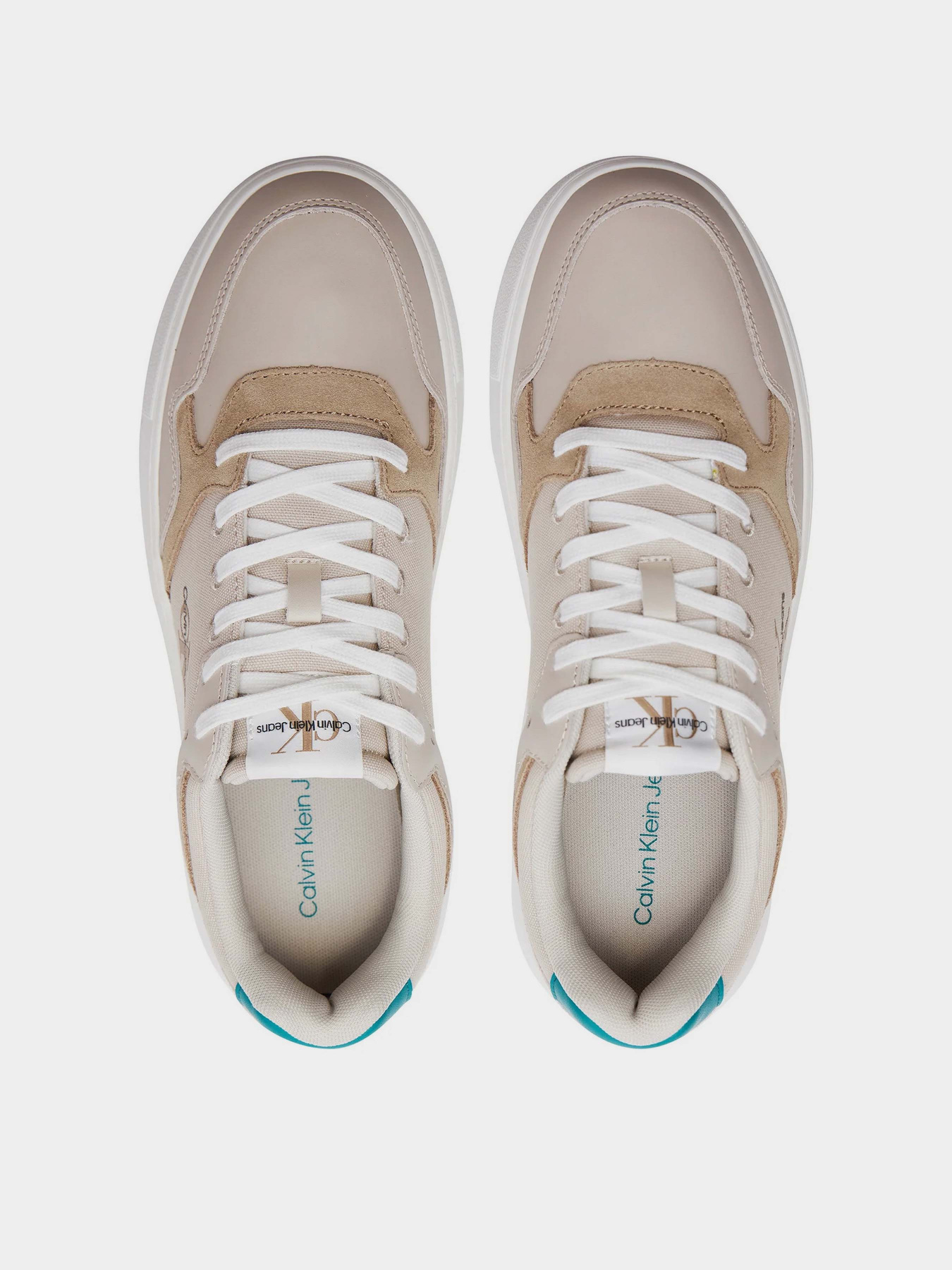 Кроссовки Calvin Klein Chunky Cupsole Mix Ml Btw модель YM0YM00907-02Y Фото