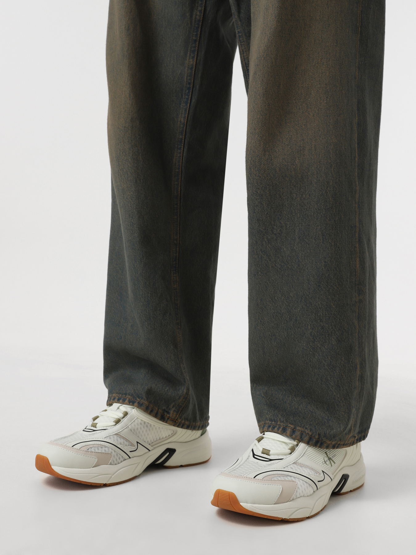 Кросівки повсякденні Calvin Klein Retro Tennis Low Mix Ml Met модель YM0YM00931-01I Фото