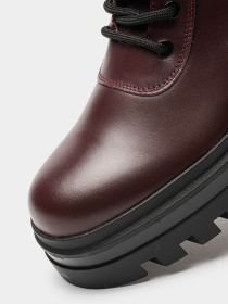 Ботинки Calvin Klein Lugged модель YM0YM01066-0KX Фото