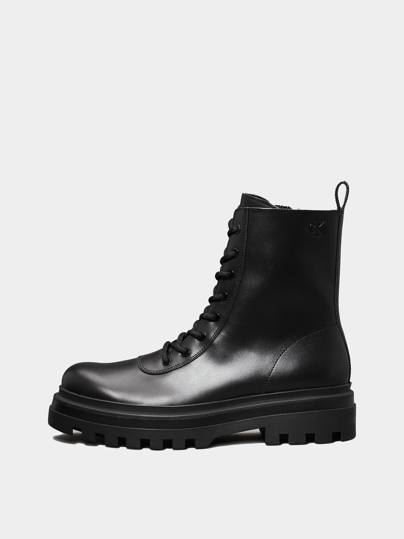 Ботинки Calvin Klein Lugged модель YM0YM01066-0GJ Фото