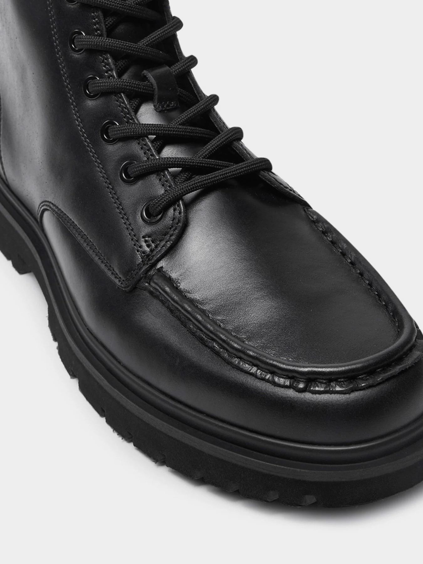 Ботинки Calvin Klein Eva Boot Mid модель YM0YM01073-0GJ Фото