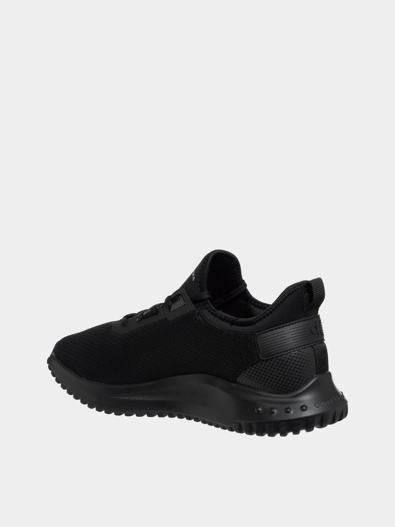 Кросівки Calvin Klein Eva Runner Low Multifunkt Triple модель YM0YM01127-0GJ Фото