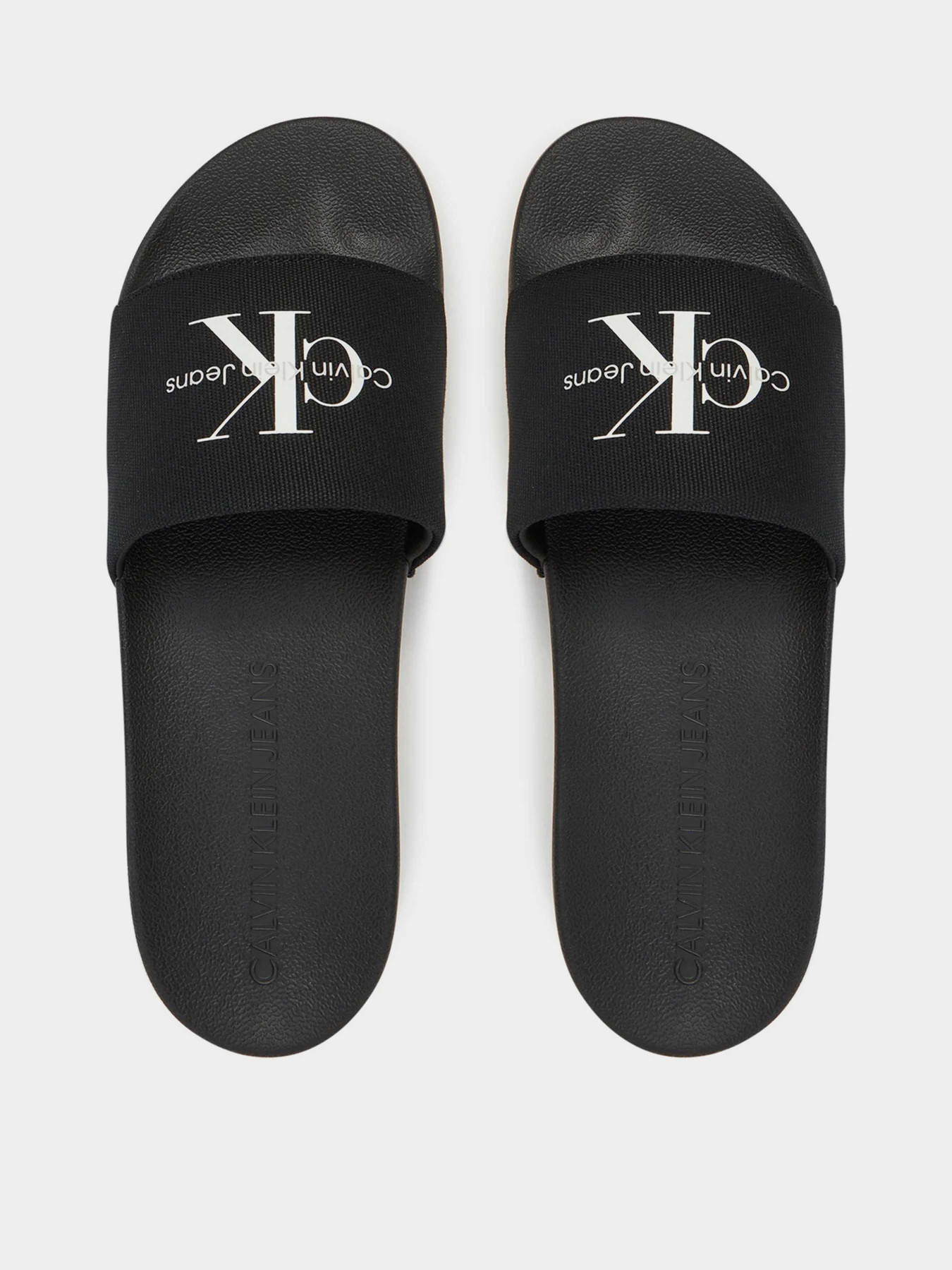 Шльопанці Calvin Klein модель YM0YM01271-0GJ Фото