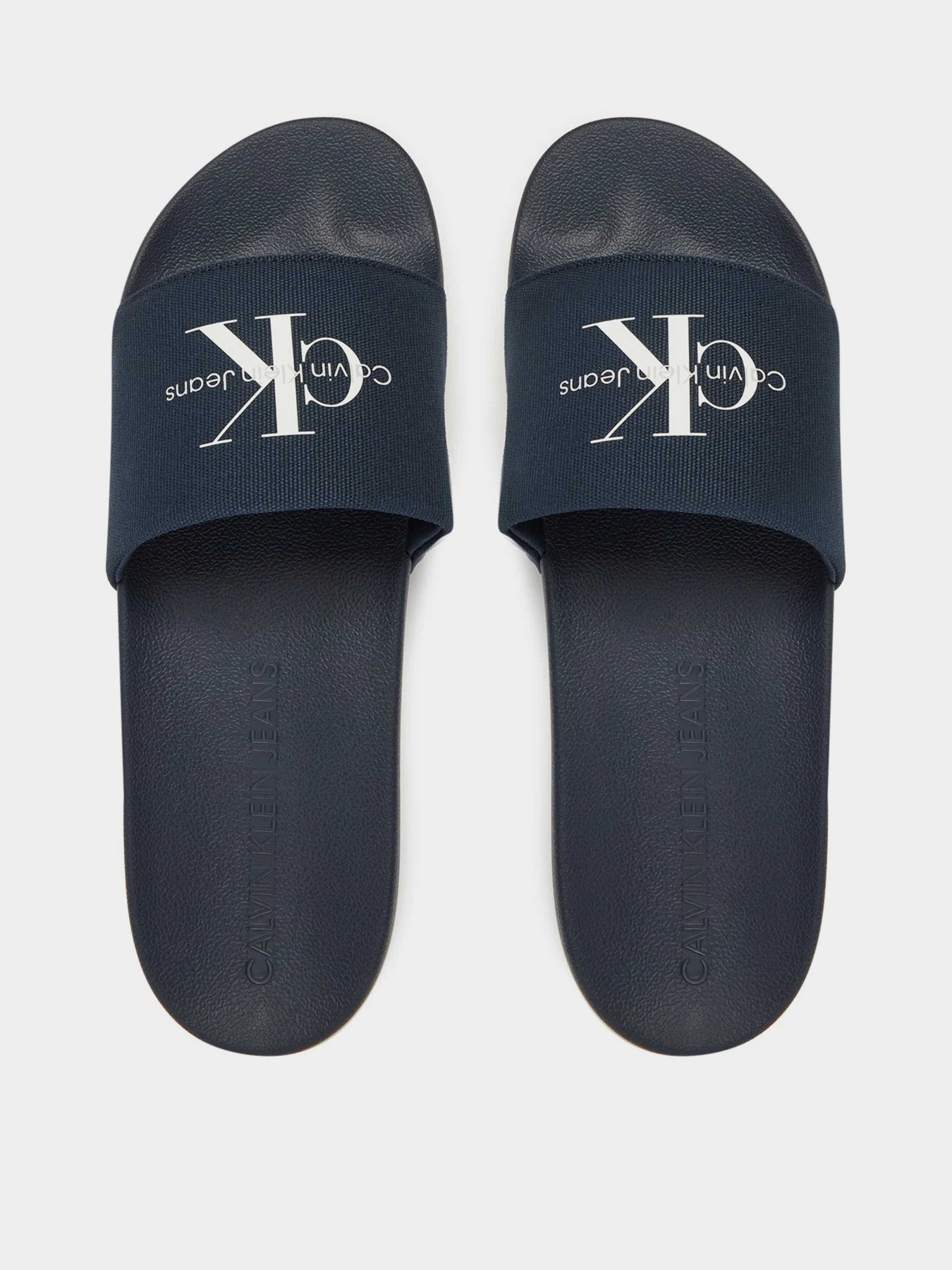 Шлепанцы Calvin Klein модель YM0YM01271-DW4 Фото