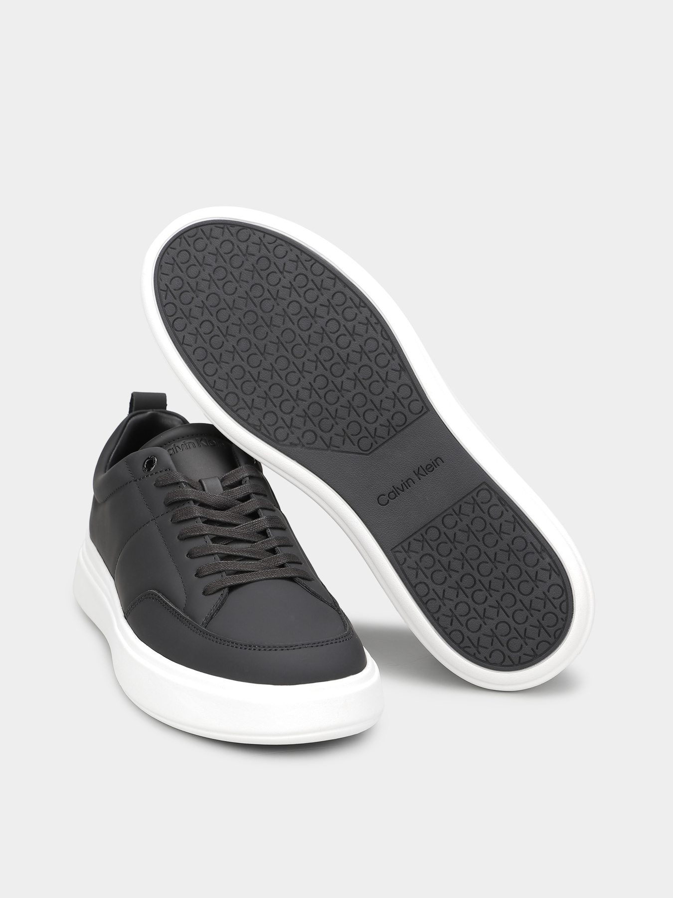 Кроссовки повседневные Calvin Klein модель HM0HM01713-BEH Фото
