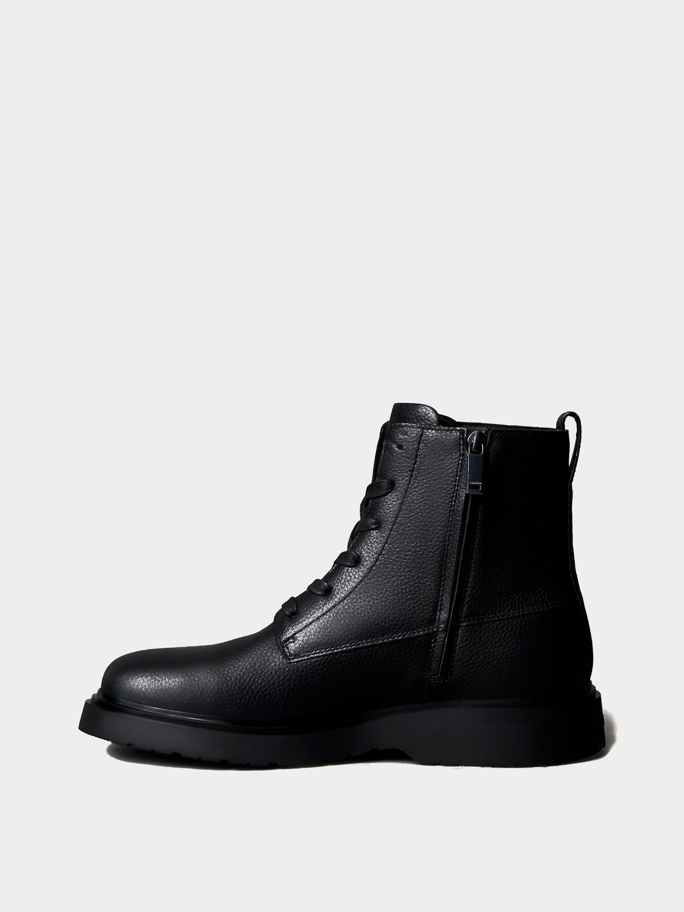 Ботинки и сапоги Calvin Klein модель YM0YM01373-0GJ Ботинки и сапоги Calvin Klein модель YM0YM01373-0GJ Фото