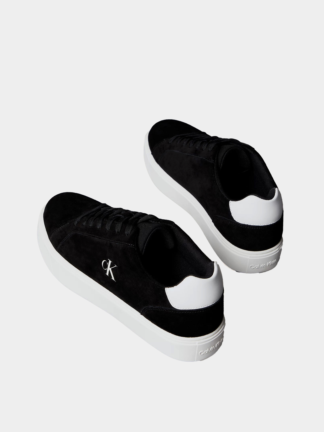Кеды низкие Calvin Klein модель YM0YM01434-BEH Фото