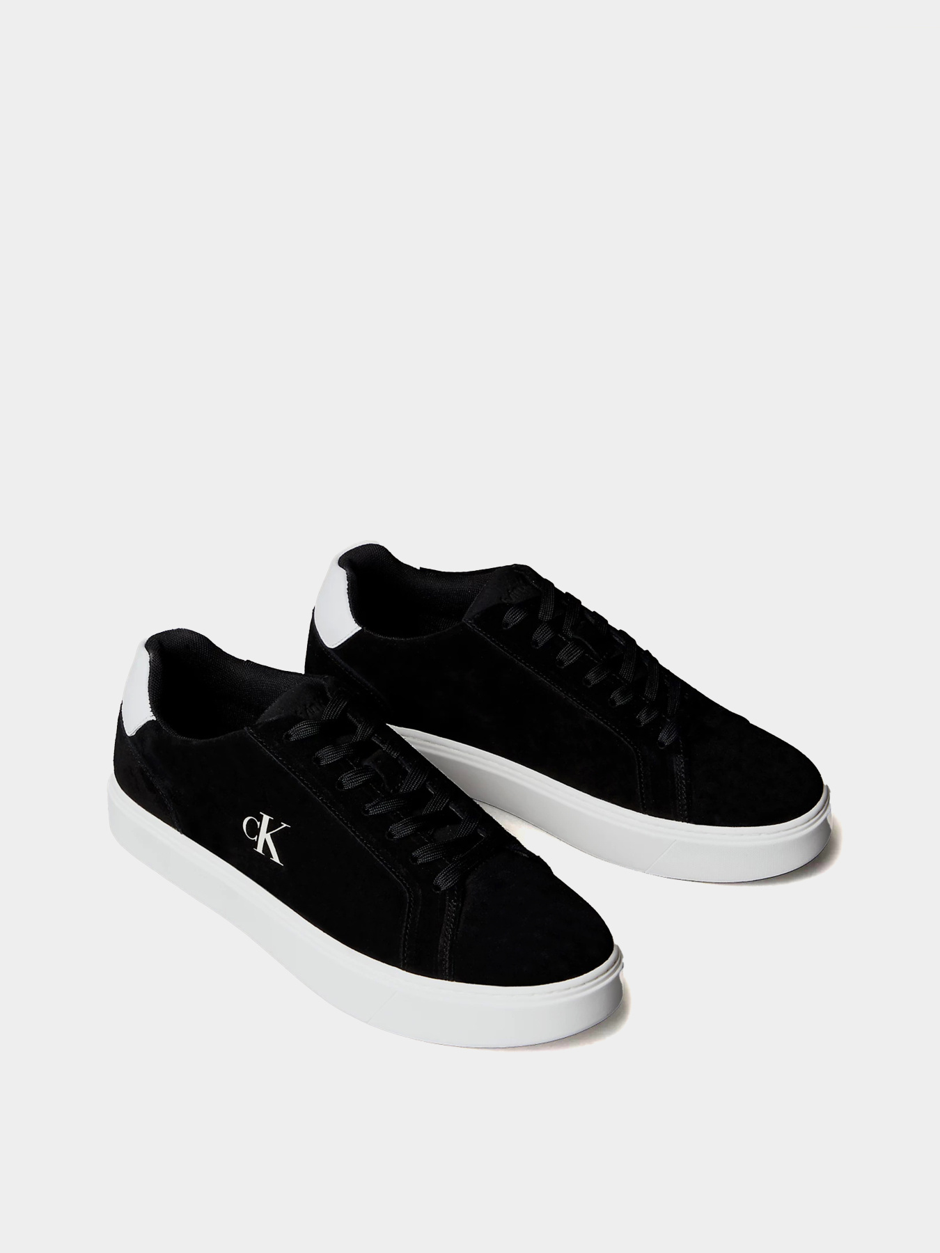 Кеды низкие Calvin Klein модель YM0YM01434-BEH Фото