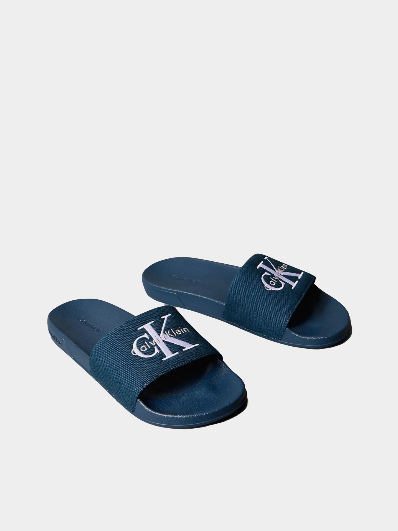 Calvin Klein модель YM0YM01393-BAI Фото