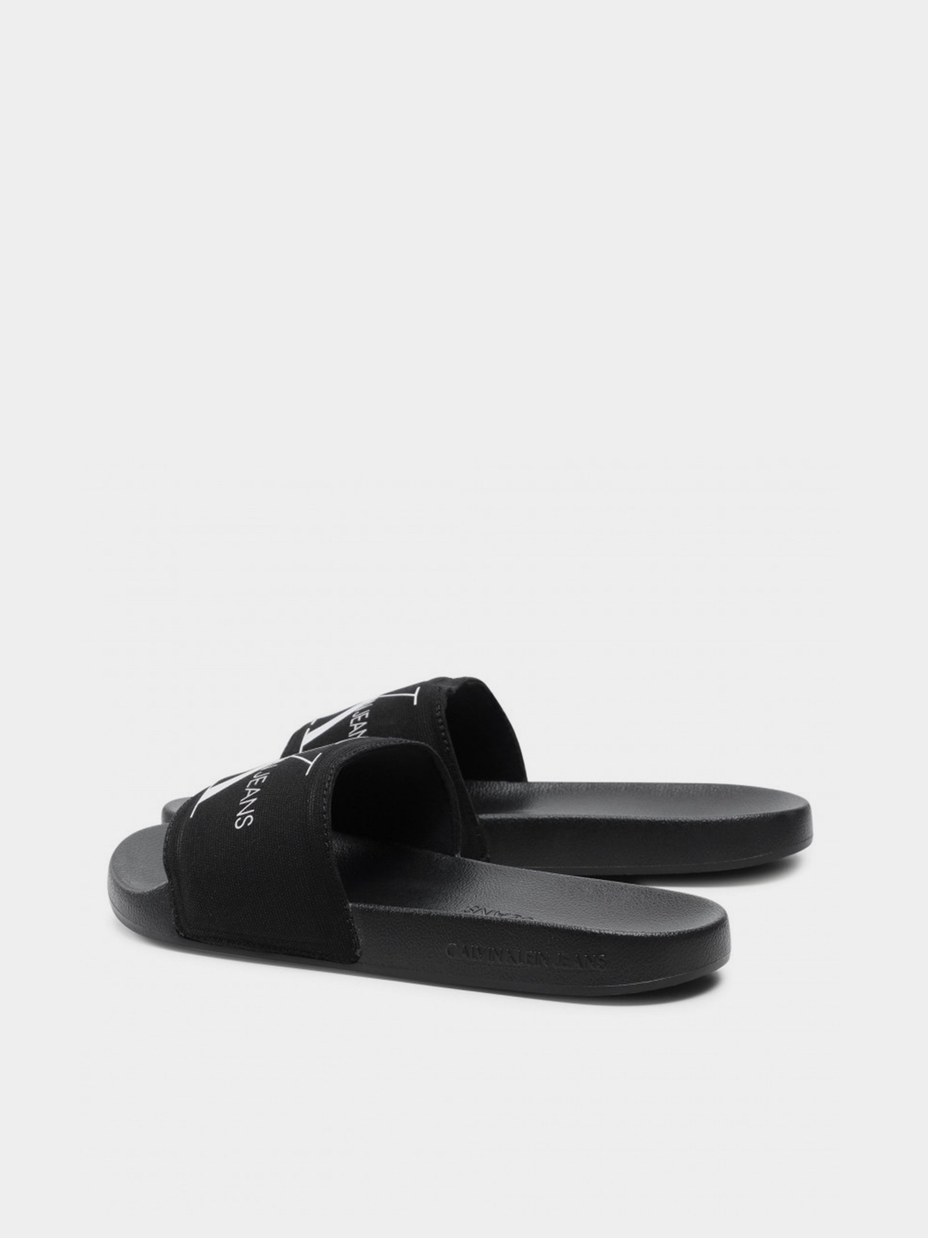 Шлёпанцы Calvin Klein модель YM0YM00061-BDS Шлёпанцы Calvin Klein модель YM0YM00061-BDS Фото