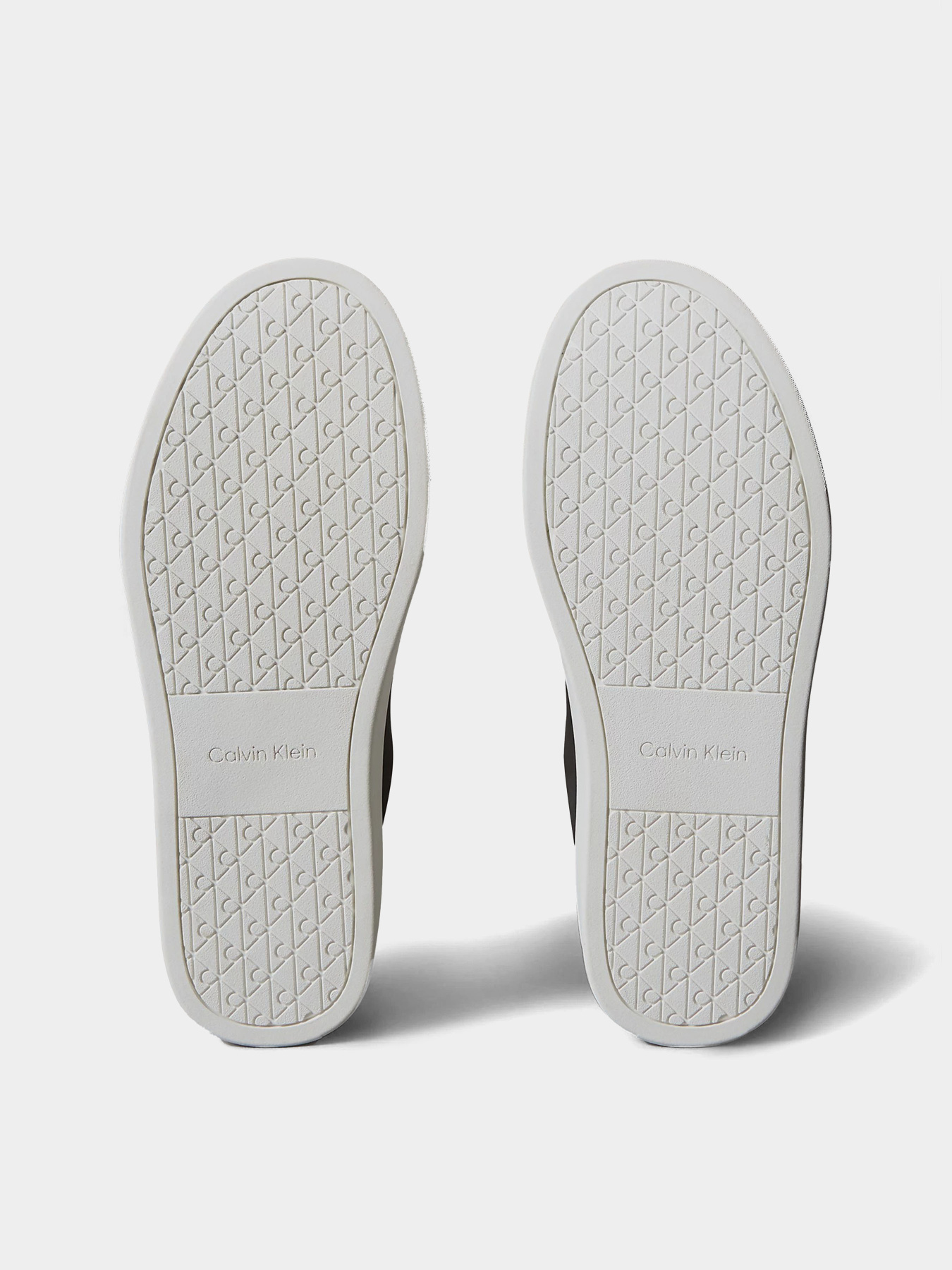 Кеды низкие Calvin Klein CLASSIC CUPSOLE LACEUP LTH модель YM0YM01435-0GM Фото