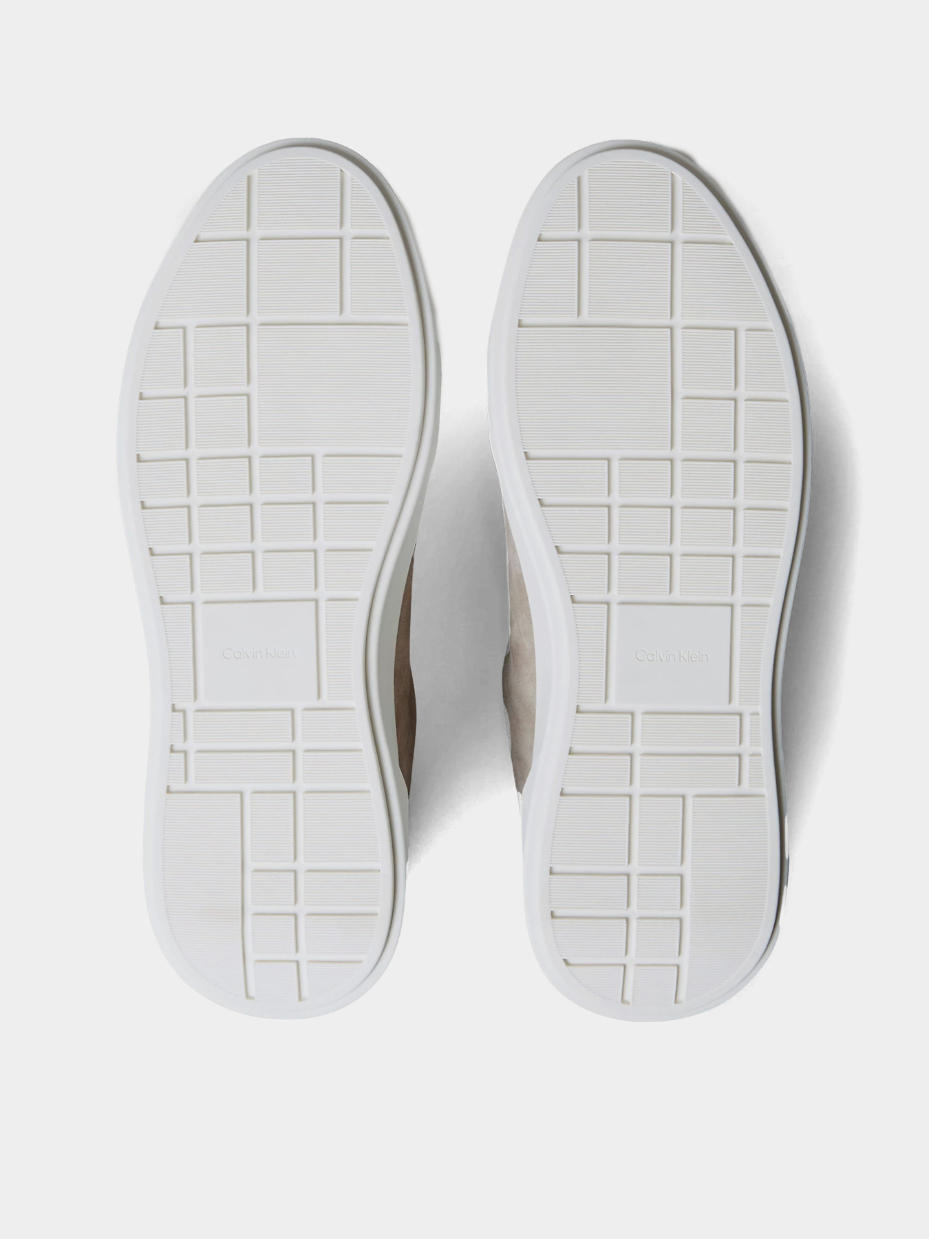 Кеды низкие Calvin Klein CHUNKY CUPSOLE LACEUP SU модель YM0YM01453-0HM Фото