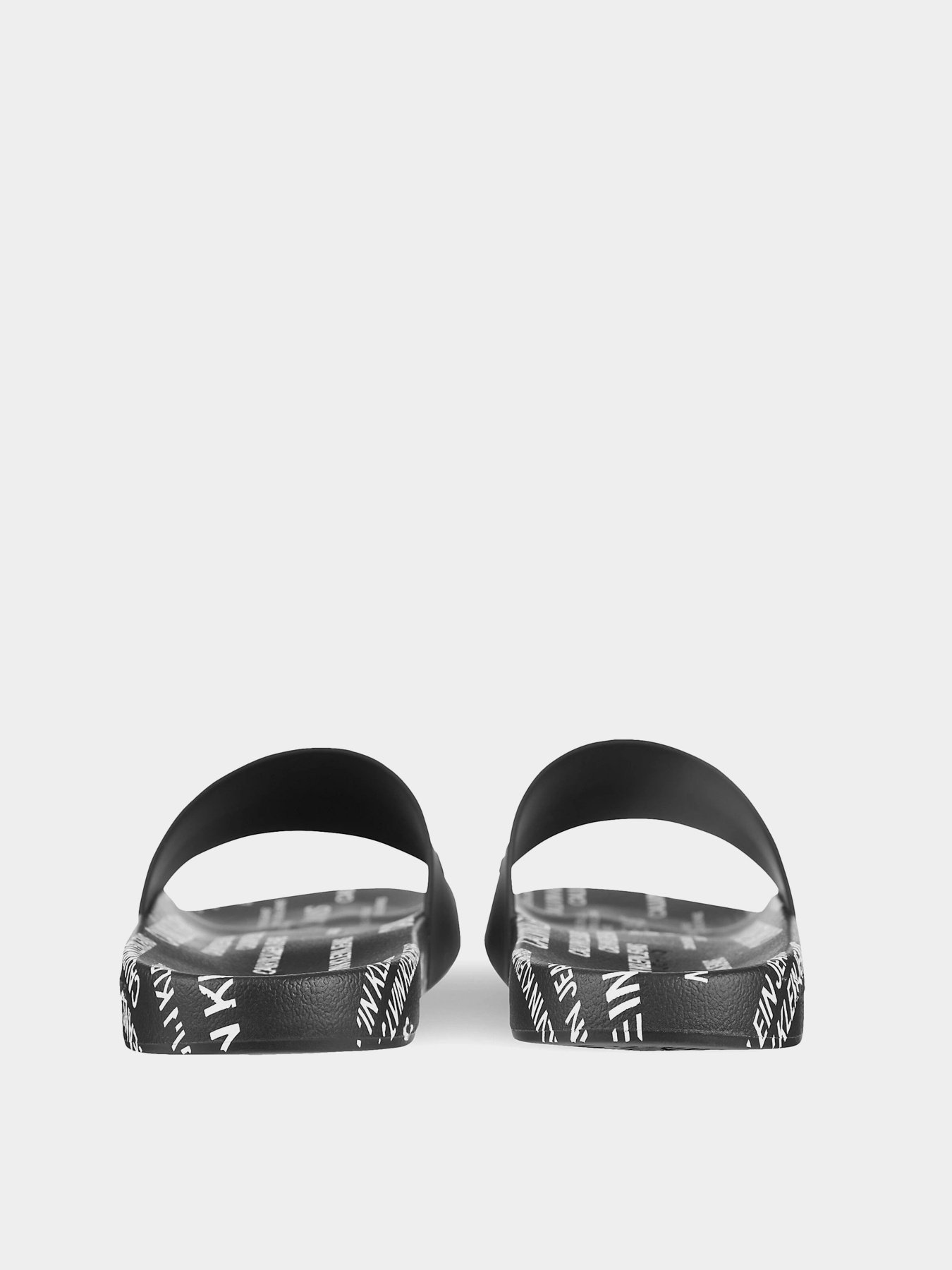 Шлёпанцы Calvin Klein модель YM0YM00074-BDS Шлёпанцы Calvin Klein модель YM0YM00074-BDS Фото