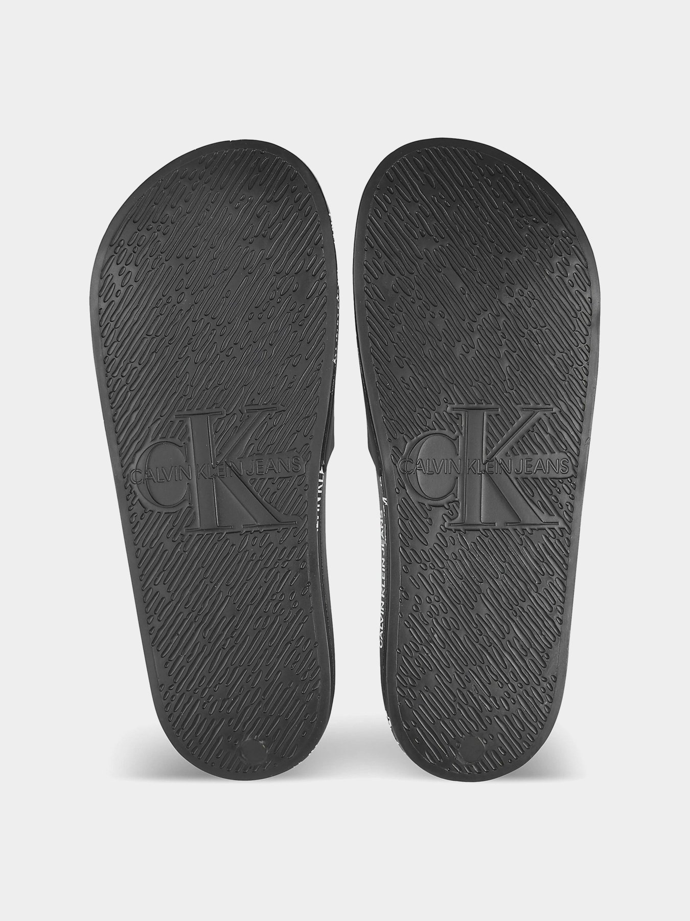 Шлепанцы Calvin Klein модель YM0YM00074-BDS Фото