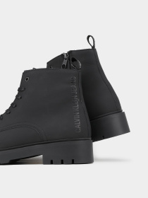 Ботинки Calvin Klein модель YM0YM00264-BEH Фото
