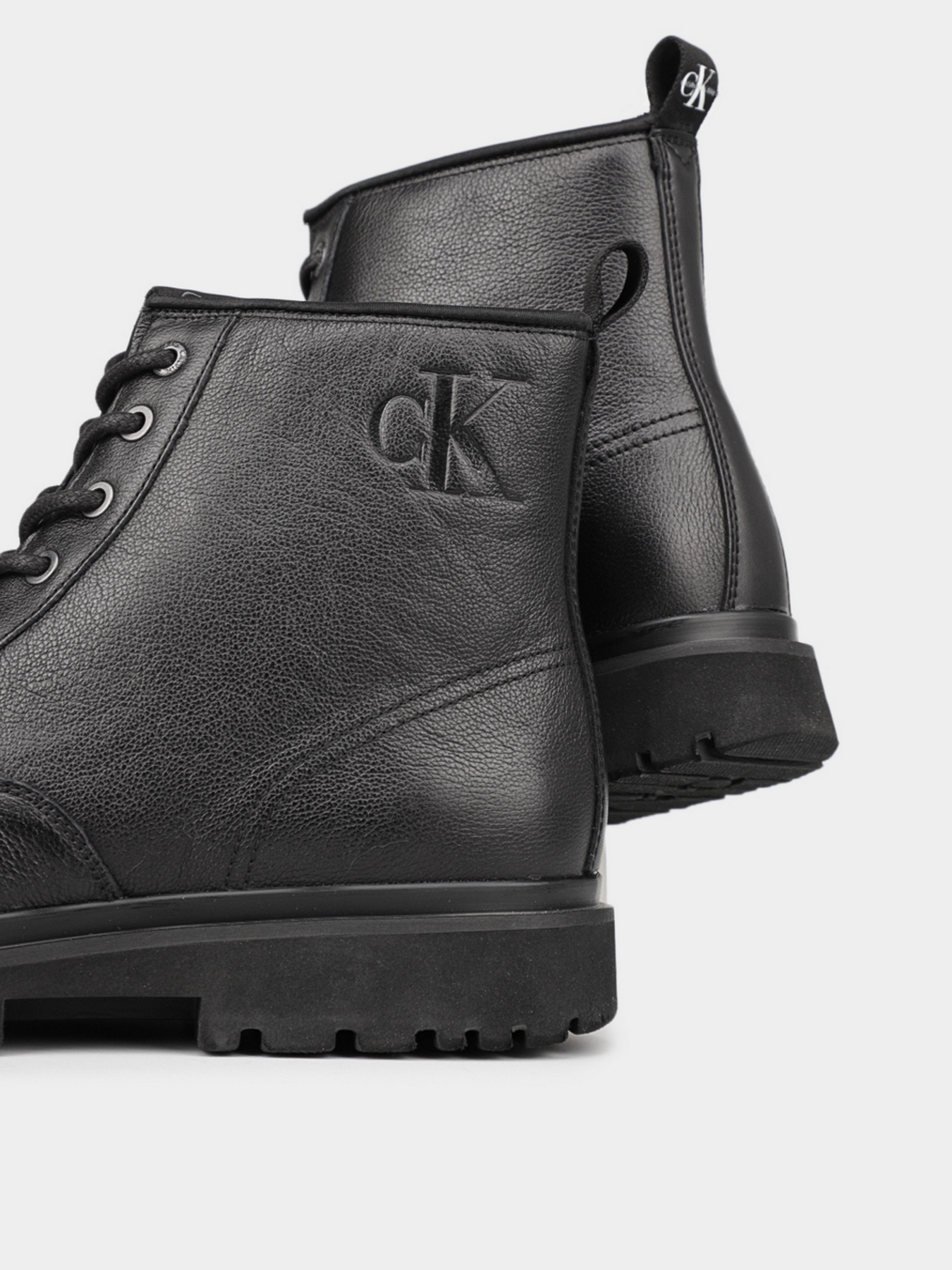 Черевики Calvin Klein модель YM0YM00269-BEH Фото