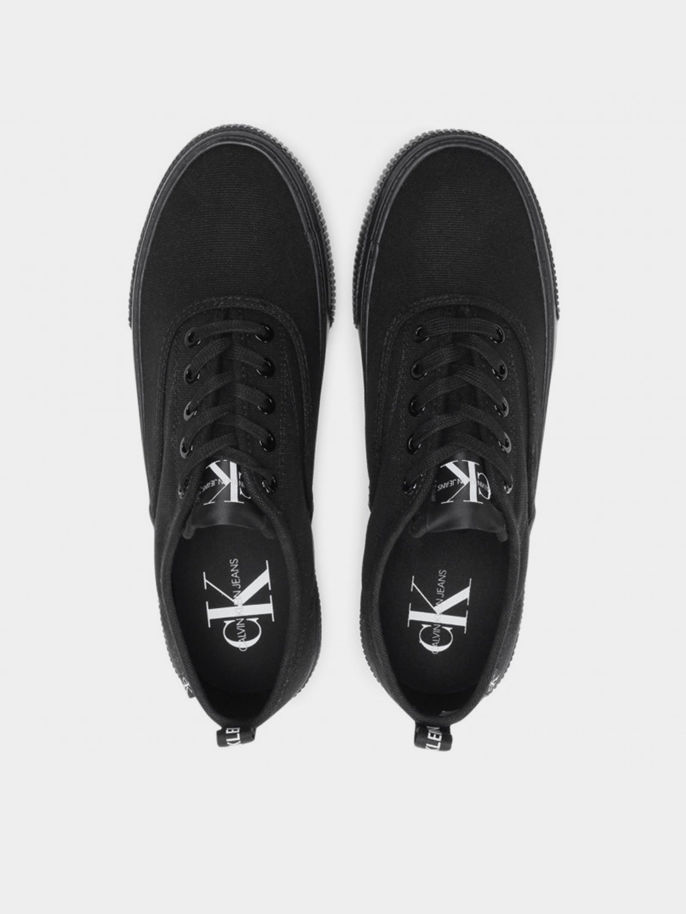 Кеды низкие Calvin Klein модель YM0YM00023-BEH Фото