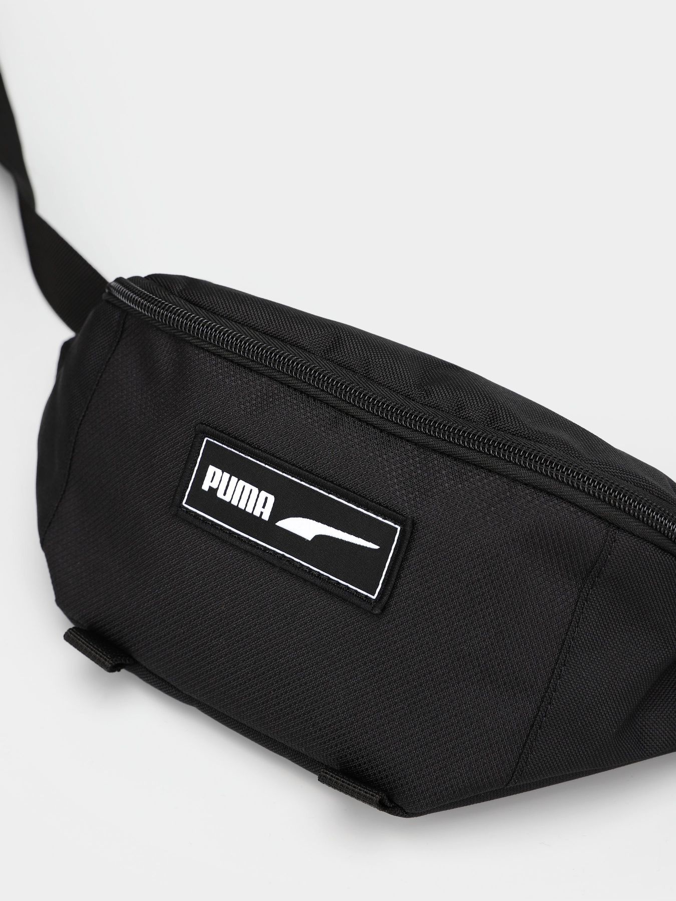 Поясна сумка PUMA DECK модель 07918701 Поясна сумка PUMA DECK модель 07918701 Фото