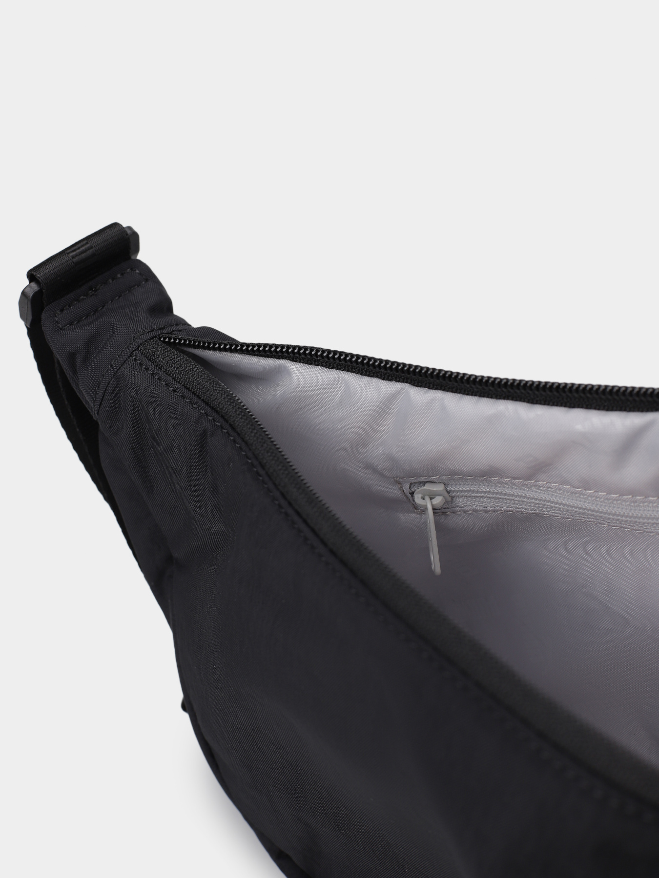 Сумка PUMA HER 3L HALF MOON модель 09127901 Фото