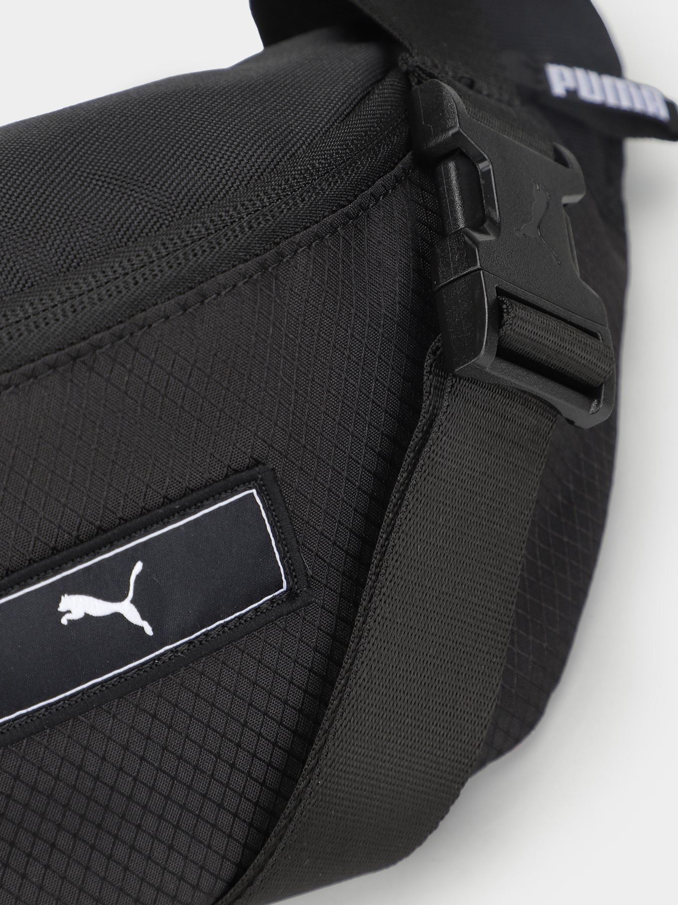 Поясна сумка PUMA DECK 2.2L модель 09131801 Поясна сумка PUMA DECK 2.2L модель 09131801 Фото