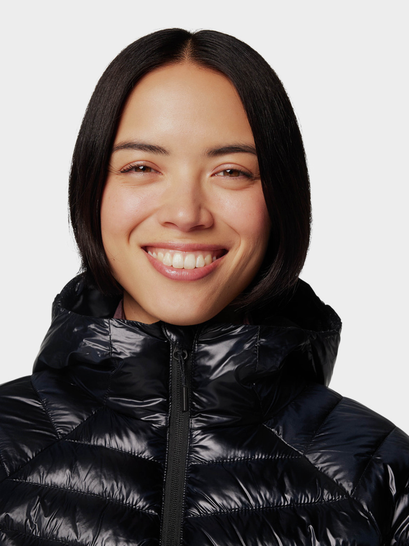 Зимняя куртка Columbia LABYRINTH LOOP™ II HOODED модель 2089331-010 Фото