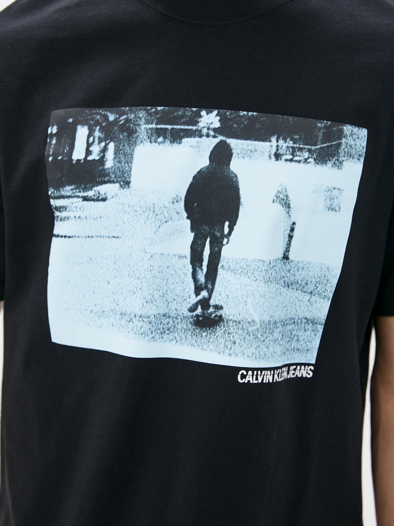 Футболки и поло Calvin Klein Jeans модель J30J317465_BEH Фото