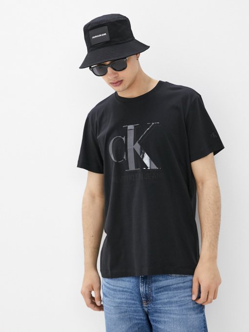 Футболки і поло Calvin Klein Jeans модель J30J317508_BEH Фото