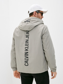 Демисезонная куртка Calvin Klein Jeans модель J30J317528_PBU Фото