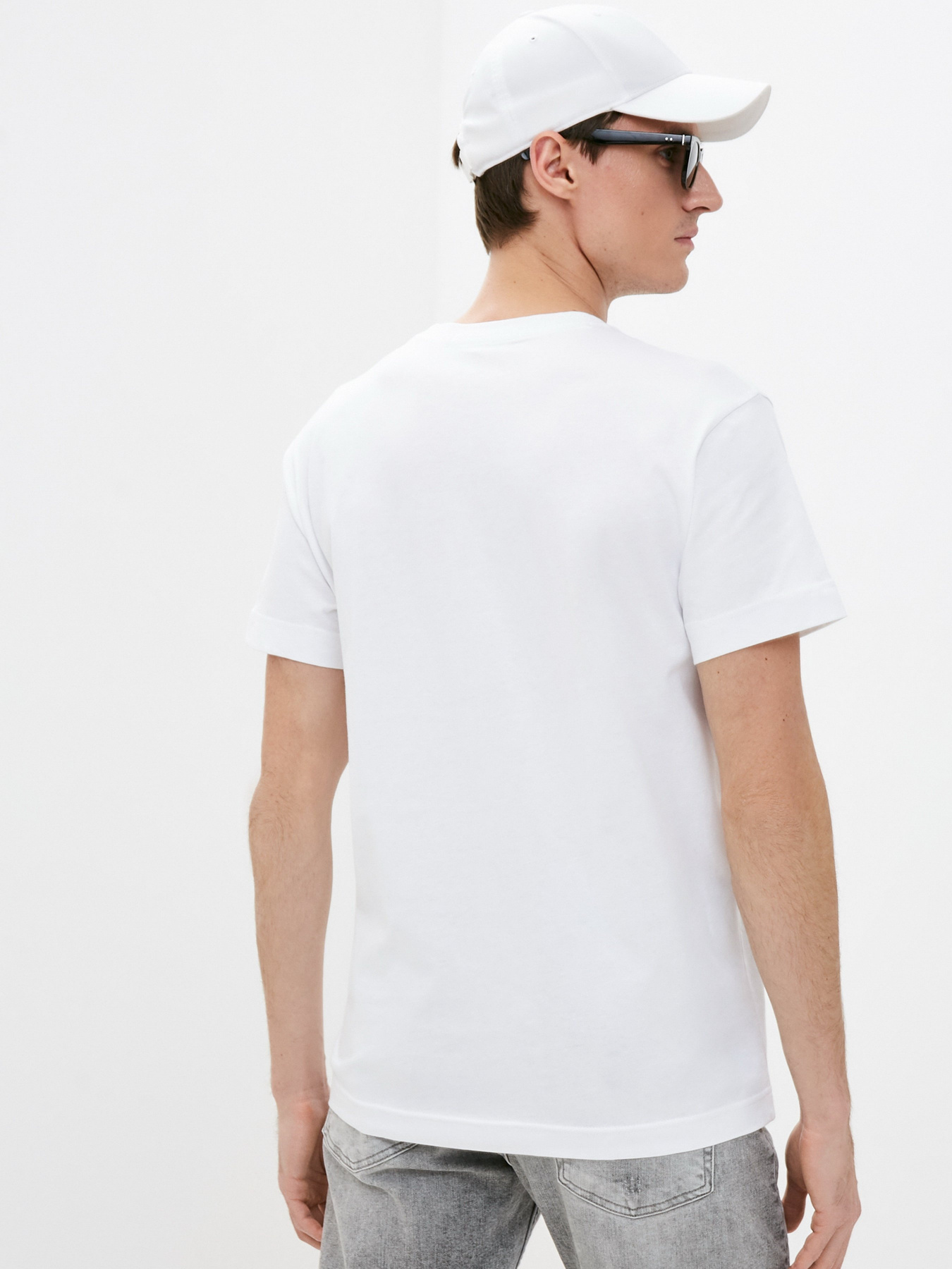 Футболки и поло Calvin Klein Jeans модель J30J317671_YAF Фото