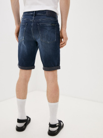 Повседневные шорты Calvin Klein Jeans модель J30J317740_1BJ Повседневные шорты Calvin Klein Jeans модель J30J317740_1BJ Фото