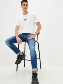 Футболки и поло Calvin Klein Jeans модель J30J318201_YAF Фото