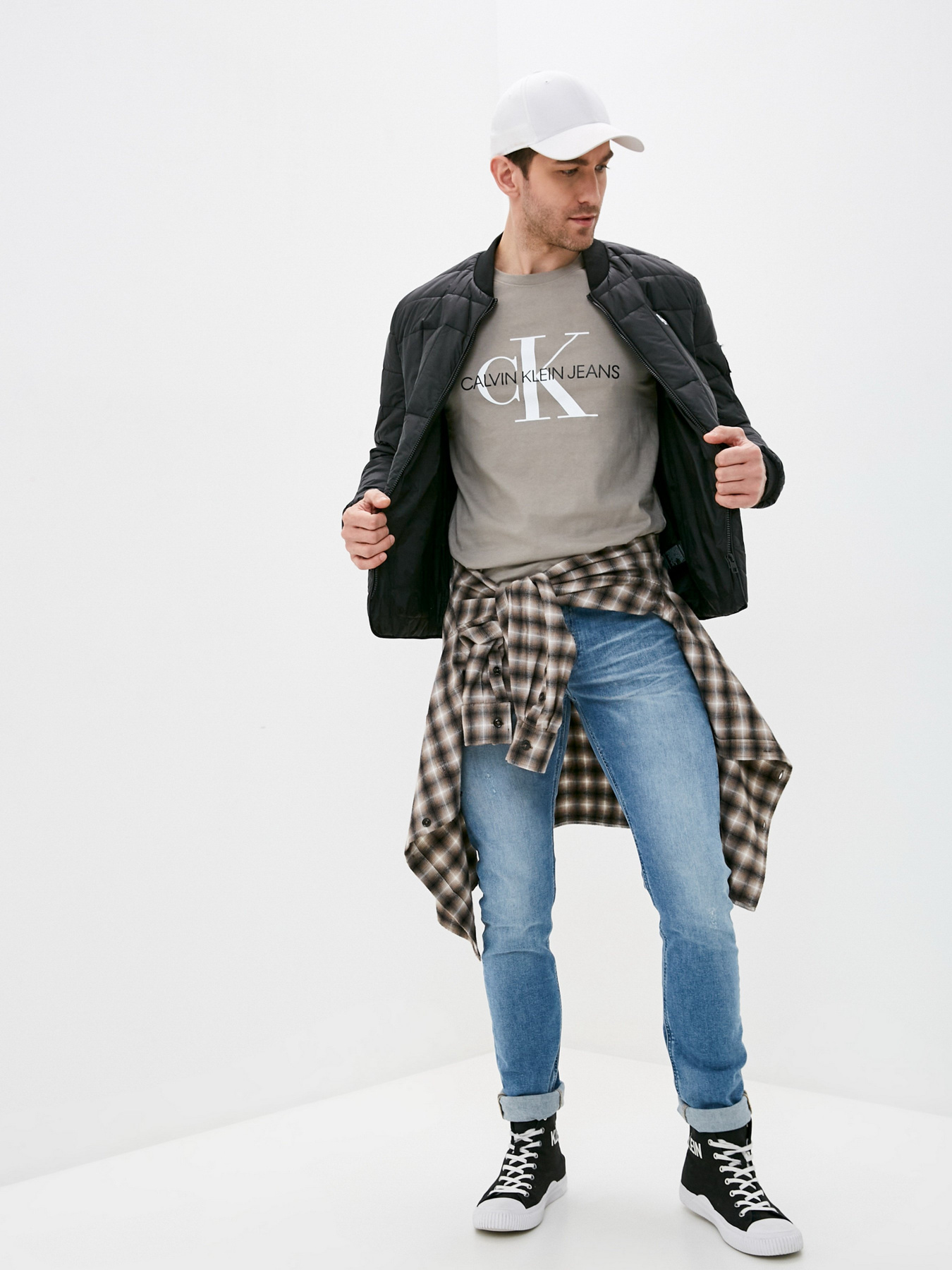 Джинсы Calvin Klein Jeans модель J30J318246_1A4 Фото