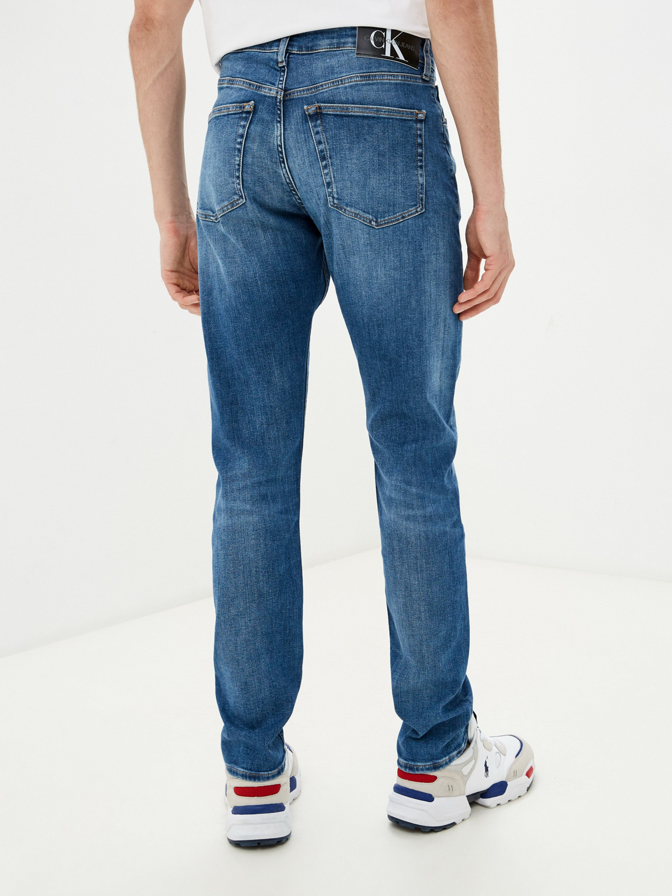 Джинсы Calvin Klein Jeans модель J30J318421_1A4 Фото