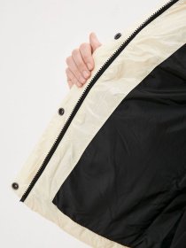 Демісезонна куртка Calvin Klein Jeans модель J20J216260_ACJ Фото